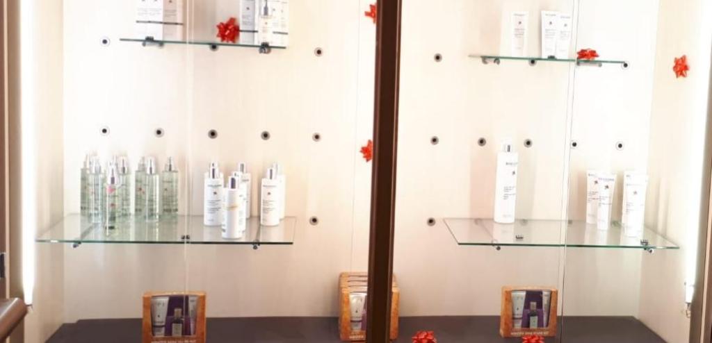 VITRINE SOINS